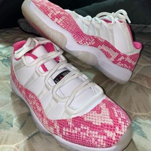 snakeskin 11s !!
